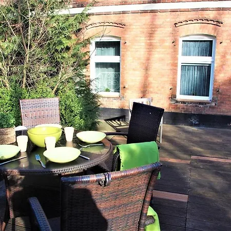 Apartament Garden Hotelique Apartman